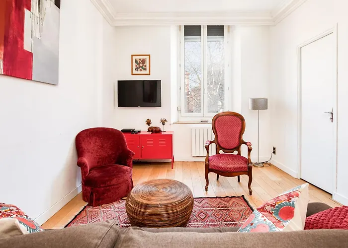 Espace Et Lumiere - T3 - Palais De Justice